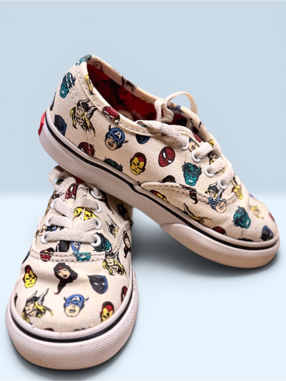 Vans Kids limited edition Marvel Heads Character Cream Sneakers